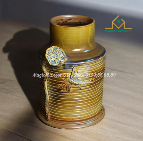 Đá Sen Chuồn Chuồn